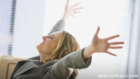 The Power of Starting Over in Binge Eating Recovery 开始在暴食复苏是一个强大的工具,而不是一个失败。了解如何开始在进食障碍在HealthyPlace复苏。