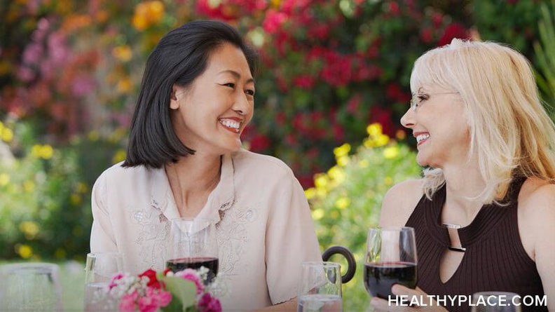 Stand Up For Mental Health Campaign 欢迎来到HealthyPlace.com为心理健康挺身而出运动,致力于消除心理疾病的耻辱,包括自我耻辱,并让其他人知道公开谈论心理健康是一件好事。