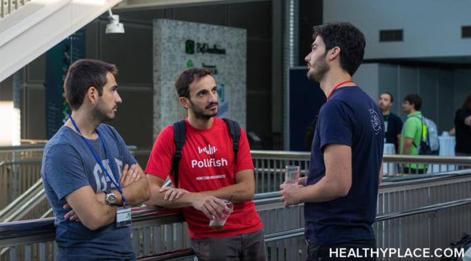 When to Reveal Mental Illness to a New Friend 知道什么时候露出你的精神疾病的新朋友会导致很多焦虑。了解何时揭示精神疾病在这里一个朋友。