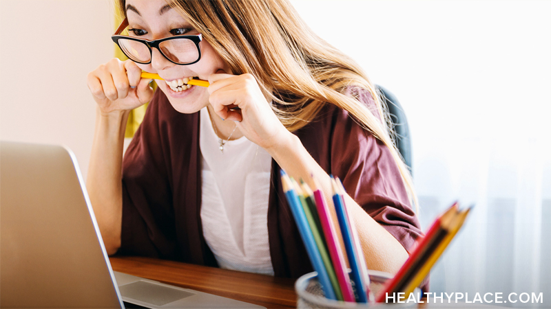 在45和64岁之间的中期之间,压力和心理健康挑战日报正在增加。学到更多。获得4种简单的方法来减轻压力。