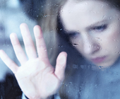 不要让季节性情绪紊乱扰乱你的生活。在SAD症状发作前识别并预防它们。在HealthyPlace上学习