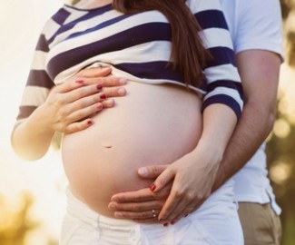 What to Consider Before a Bipolar Pregnancy: Your Marriage 双方都需要准备好在双相妊娠期间和之后他们的角色转换。确保你的婚姻做好了迎接挑战的准备。读这篇文章。