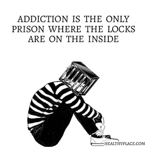 毒瘾是唯一的牢笼，锁在里面。