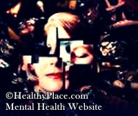 涵盖治疗精神分裂症的整体方法。包括心理治疗、社会技能和职业培训、自助小组和家庭干预。