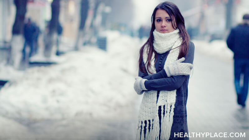 季节性抑郁症，季节性情感障碍，可导致年度主要的抑郁发作。在HealthalPlace.com了解更多信息。