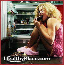 与强迫症密切相关的是饮食失调的患者看到的冲动性的一个方面。在神经性厌食症中，偷窃行为首先与有时ho积食物或物体的奇怪习惯有关。