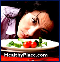 饮食失调症是一组症状的一个主要问题是一种不健康的与食物的关系。找到这里,有什么迹象表明你有一个不健康的与食物的关系。