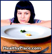 艾米·梅迪纳，《有点可疑》，讨论了她个人与饮食失调、厌食症和强迫性锻炼的斗争。饮食失调。