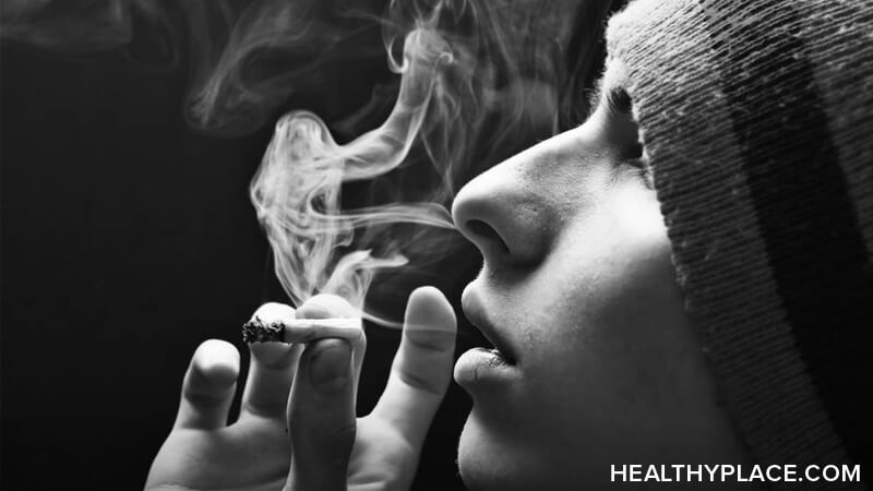 了解大麻和抑郁症之间的联系。你应该服用大麻治疗抑郁症还是大麻是镇静剂?治疗抑郁症的医用大麻?