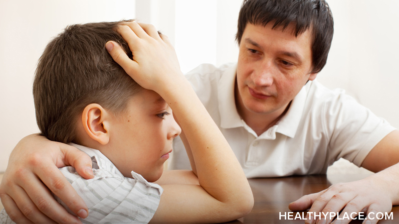 阿尔茨海默症对儿童来说是可怕和痛苦的。在HealthyPlace了解如何向儿童解释阿尔茨海默病和痴呆症。