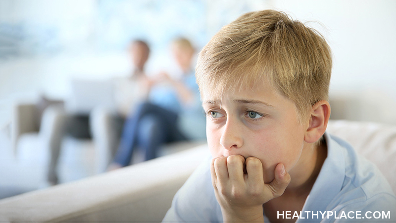 患有焦虑的孩子很难。发现您可以发展的技能，以帮助您的焦虑孩子在健康场所。