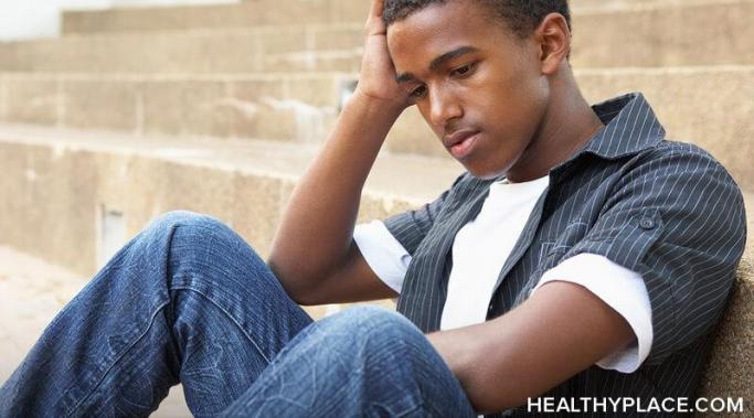 当你的孩子患有抑郁症时，你很容易责备自己。但这对任何人都没有帮助。在HealthyPlace学习如何处理孩子的抑郁症。
