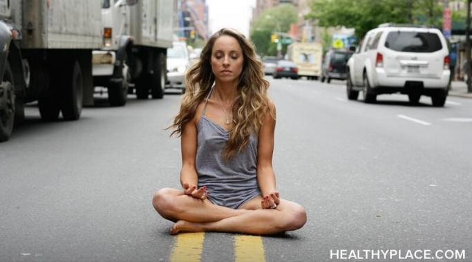 学习这三个最重要的冥想技巧来帮助你开始新的冥想练习。在HealthyPlace获得冥想技巧。