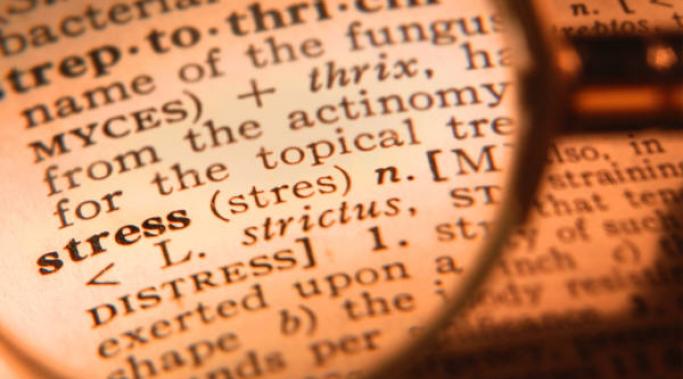 当你有双相情感障碍,重要的是要花时间康复的压力