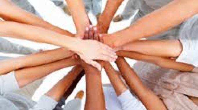 你知道最好的方法帮助亲人经历抑郁症?严厉的爱并没有帮助。找出什么帮助患有抑郁症。读这篇文章。