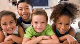定义不同年龄段儿童的“正常”行为有助于父母知道期望什么。在健康场所学习0-12的孩子的定义行为。