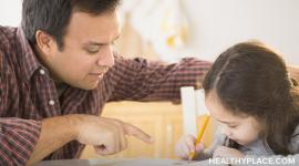 育儿与ADHD育儿的建议，创造稳定和提供支持。