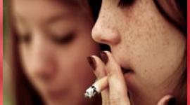 NIMH和NIDA支持的科学家们已经证明，青少年时期长期吸烟可能会增加这些青少年在成年早期患上各种焦虑症的可能性。阅读更多。