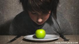 了解饮食失调症状可以提醒你饮食问题或饮食失调。了解饮食失调的症状来帮助你自己或你所爱的人。