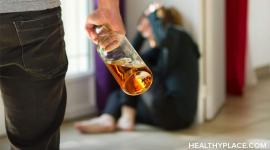 关于酒精的正面和负面影响的可信信息。了解酒精长期影响的详细事实，包括酒精对身体的影响。