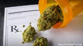 有些州对PTSD治疗合法化了大麻，但这是基于科学或政治的吗？了解大麻和PTSD在健美的事实。