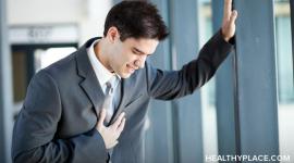 发现为什么人们会混淆恐慌发作和心脏病发作。包括心脏病发作与恐慌发作的事实。