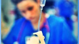 王后山坡医院的患者被胁迫接受电孔处理。