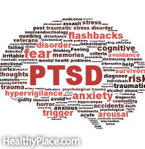 任何人都可能会吓了一跳，但战斗PTSD的人可能会产生夸张的惊吓。他们的惊吓反应甚至可能令人痛苦。看一下这个。