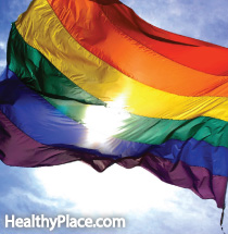 争取同性恋权利的斗争在许多方面直接影响着心理健康。阅读有关心理健康和同性恋权利斗争如何影响我们所有人的文章。