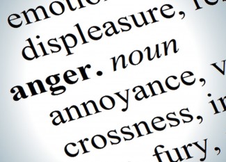 您如何处理躁郁症以及经常伴随的愤怒或愤怒？通过遵循这些技巧来学习处理躁郁症和愤怒。